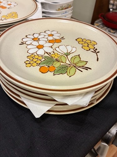 Vintage 1970s floral - 1970s,